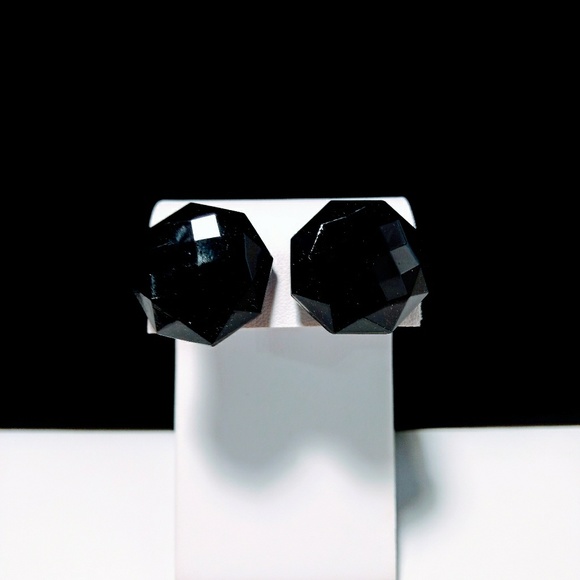 💘 Vtg. Black Checkerboard Faceted Earrings - Picture 6 of 7